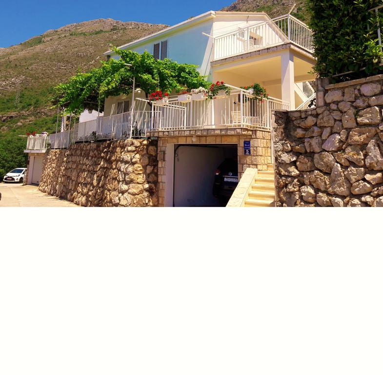 Seven Seas Apartments Mlini Exterior photo